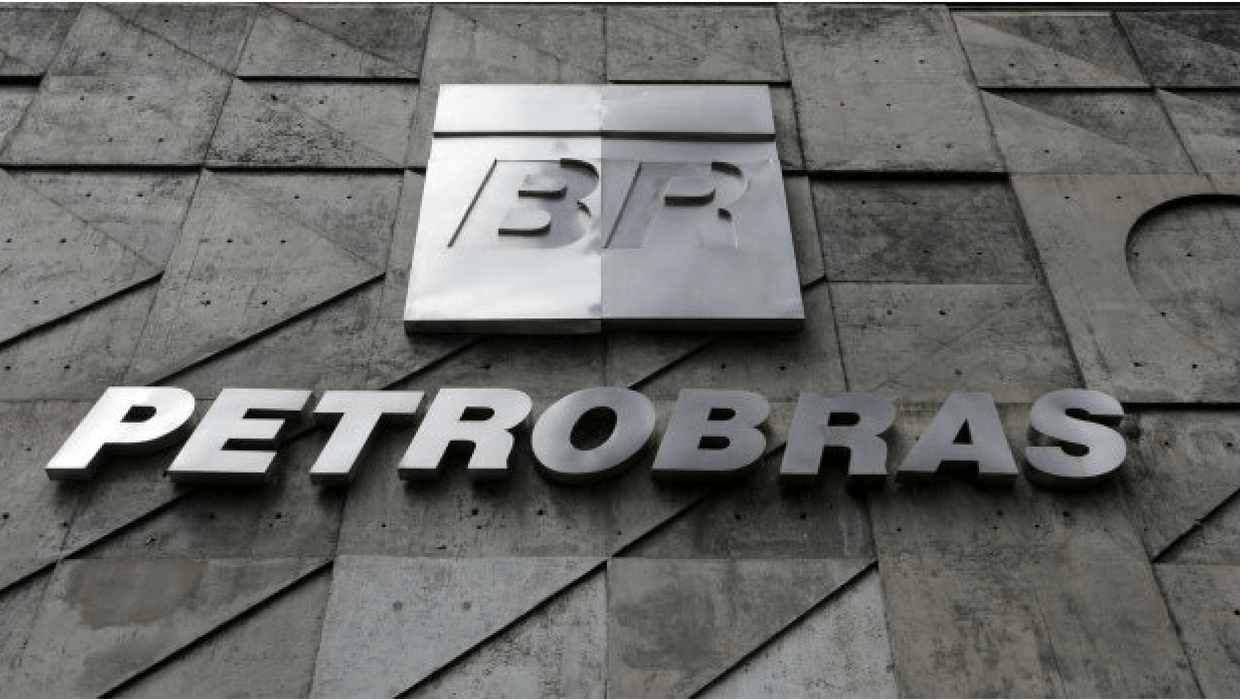 A Petrobras na contramão das estratégias globais do setor