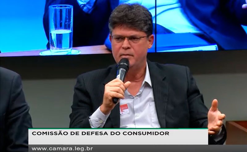 Sem refino, Petrobras seguirá refém de preço internacional