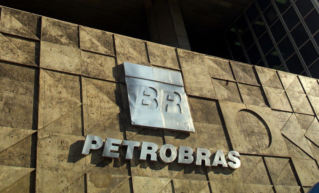 Petrobras vende 100% do seu negócio de distribuição e comercialização de gasolina, diesel e lubrificantes na Colômbia
