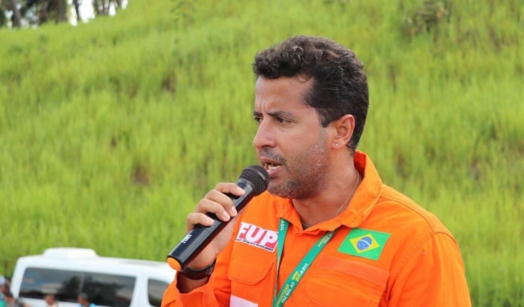 Petrobras e entidades sindicais da FUP assinam ACT 2020/2022