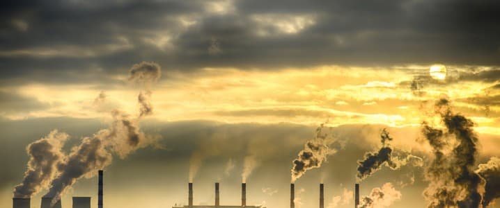 A Petrobras do Brasil reinicia comércio com grandes comerciantes de petróleo