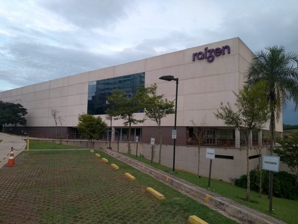 A Shell utiliza a Raízen como seu grande alicerce para verticalização de sua atuação no Brasil